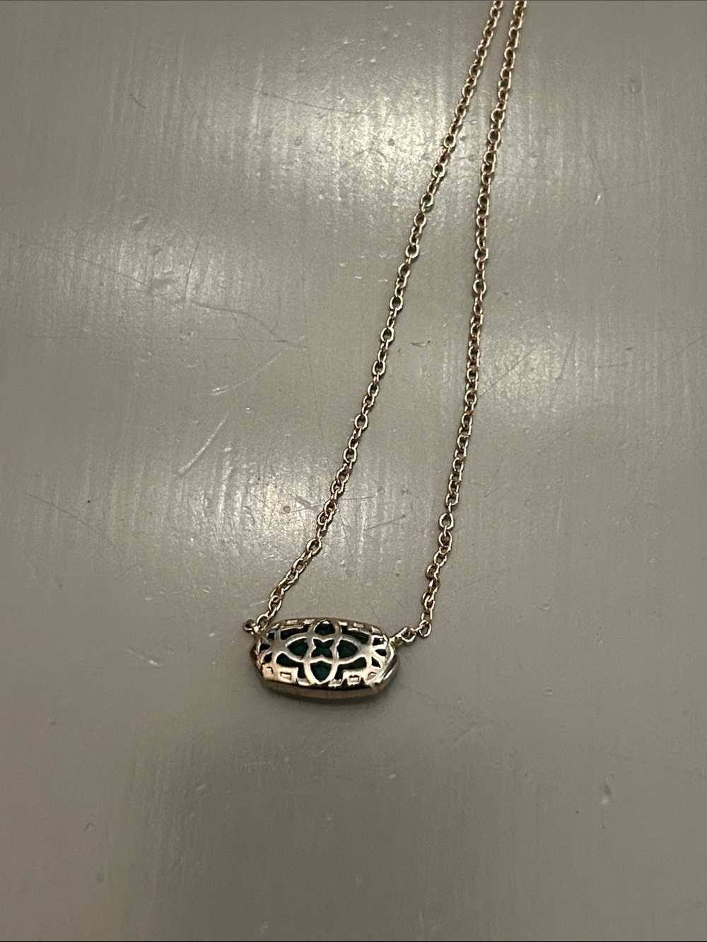 Kendra Scott Elisa Necklace with Green Pendant - Picture 4 of 5